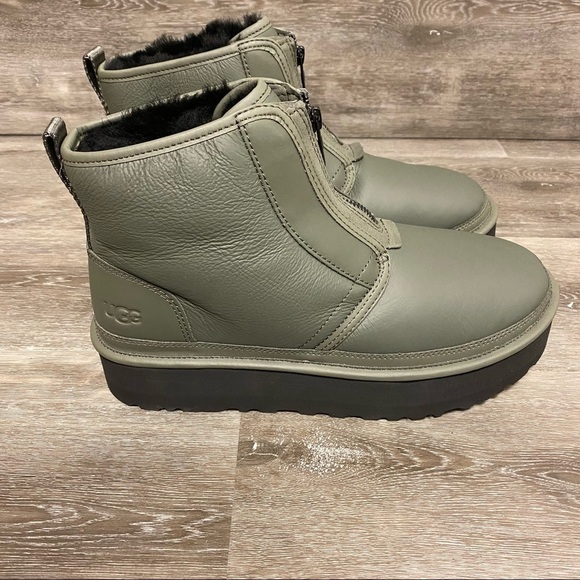 UGG | Neumel Platform Zip Chukka Boots In Ultra Matte Seaweed Size 11 NEW - Picture 3 of 9